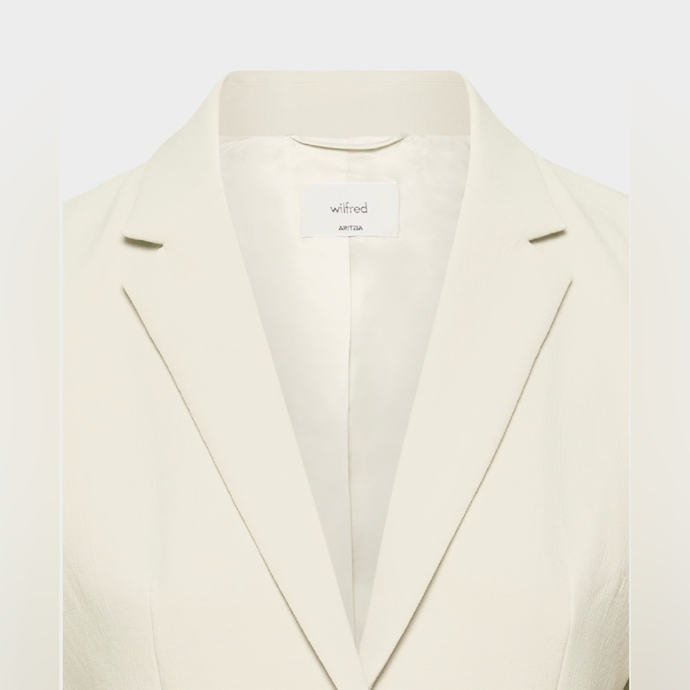 Aritzia Wilfred Etiquette Blazer | Matte Pearl Cream White | Size 4 BNWT - Picture 6 of 15